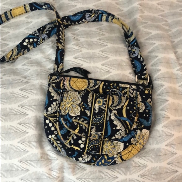 Vera Bradley crossbody purse - Picture 1 of 6